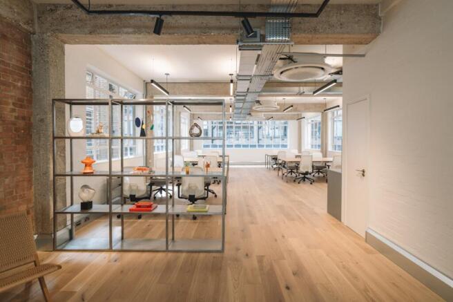 11_12GreatSuttonStreet_LowRes031.jpg
