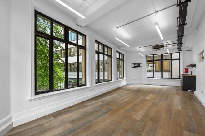 OLPIL240HighHolborn1.JPG