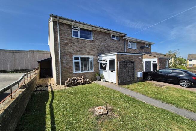 3 Bedroom Semi Detached for Sale