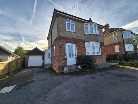 3 Bedroom Detached for Sale