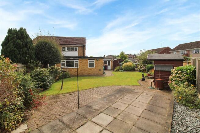 Rear Garden4.jpg