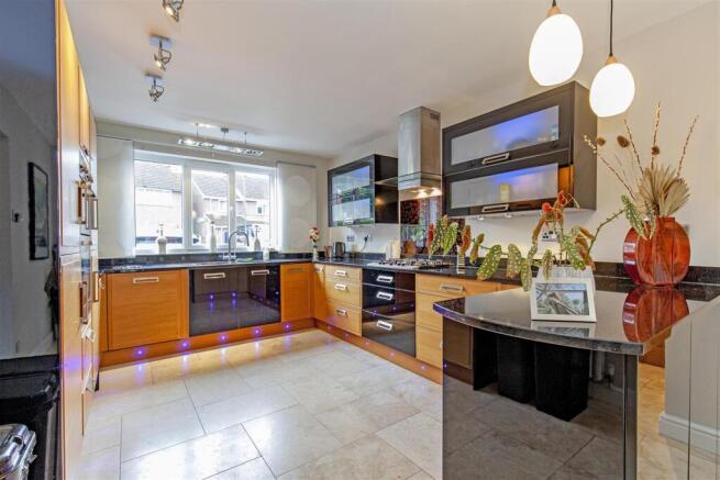 Open Plan Dining Kitchen