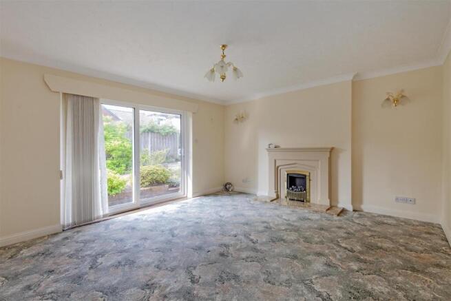 Reception Room-1.jpg