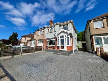 Swingate Lane, Plumstead, London, SE18 2JB