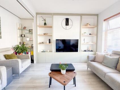 Rippolson Road, Plumstead, London, SE18 1NR