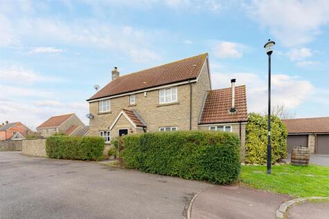 Cedern Avenue, Elborough - IMPRESSIVELY LARGE