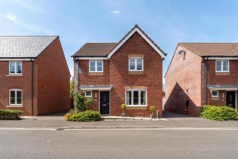 Wilson Gardens, West Wick - NO CHAIN!!