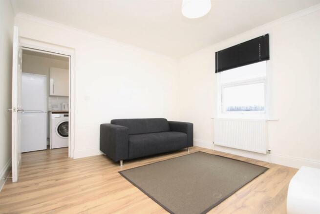 2 bedroom flat to rent in new cross road, new cross, london, se14