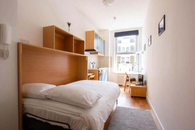 Studio to rent