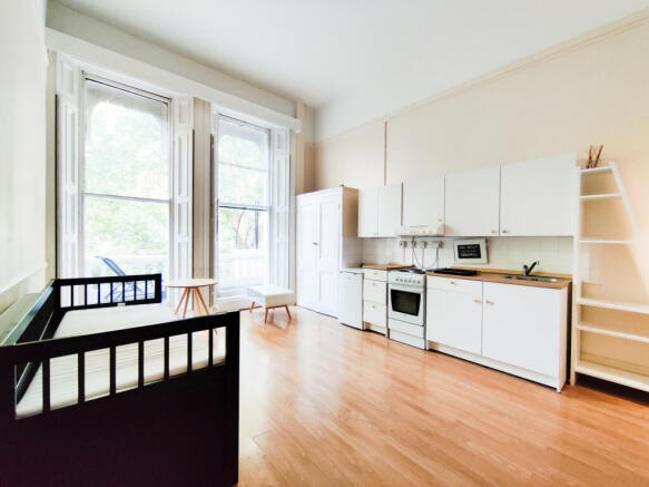 Studio to rent