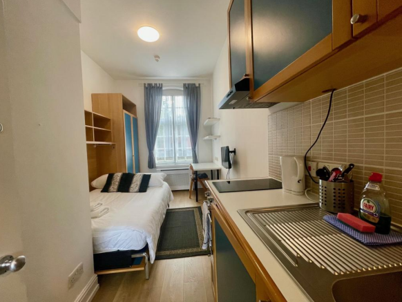 Studio for rent