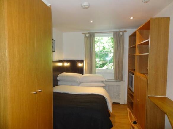 Studio to rent