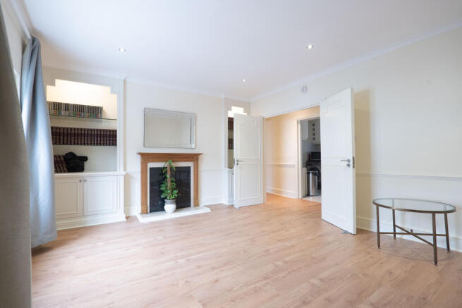 2 bed flat to rent