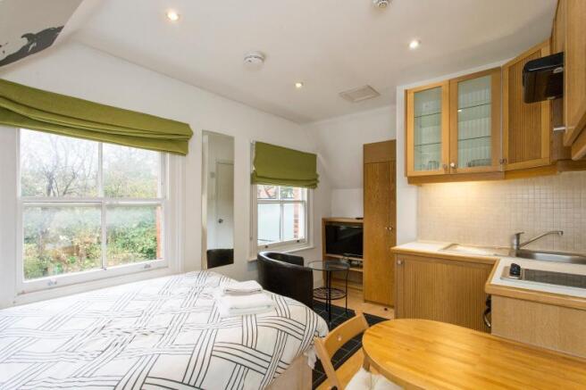 Studio to rent