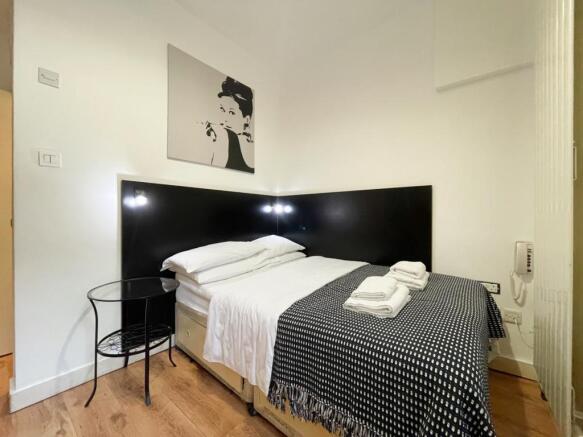 Studio to rent