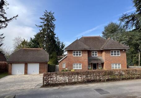 Grange Drive - Wooburn Green