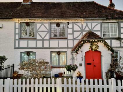 Stunning Cottage, The Green