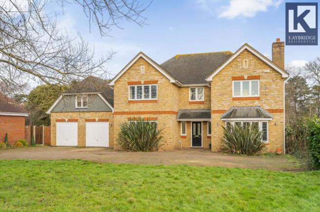 Oakwood Avenue, Epsom