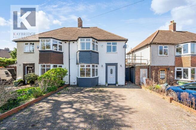 Stoneleigh Park Road, Epsom