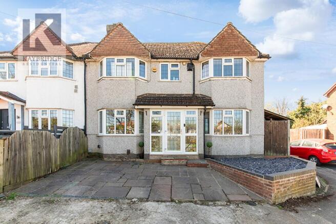 The Hawthorns, Epsom - KT17 2QA