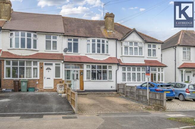 Worcester Park - KT4 8XZ