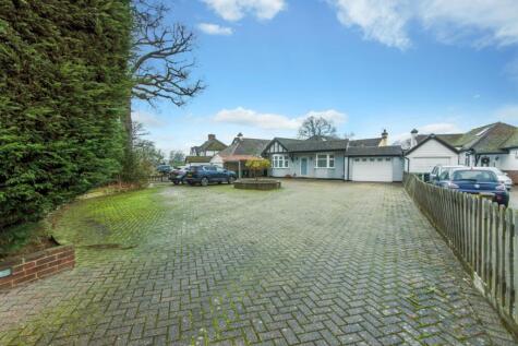 Salisbury Road, Worcester Park, KT4