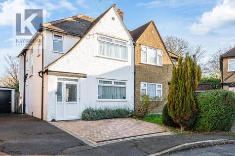 Lumley Gardens, Cheam, SM3