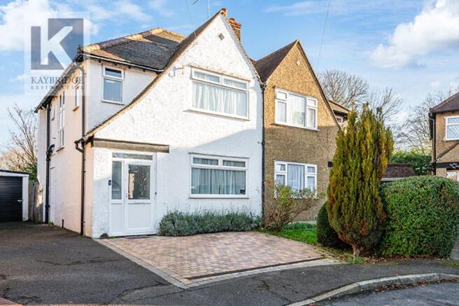 Lumley Gardens, Cheam - SM3 8NW