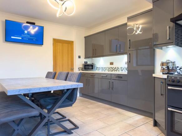 Dining Kitchen
