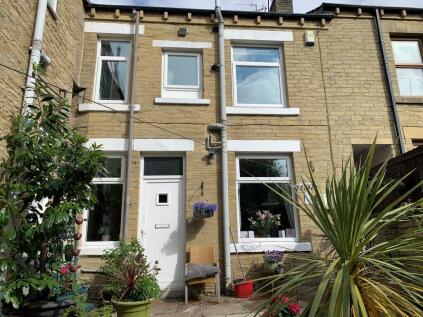 Brooke Street, Rastrick, HD6 3DU