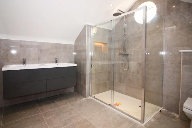 Top floor en-suite