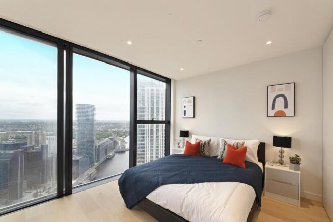 Living/Sleeping Area