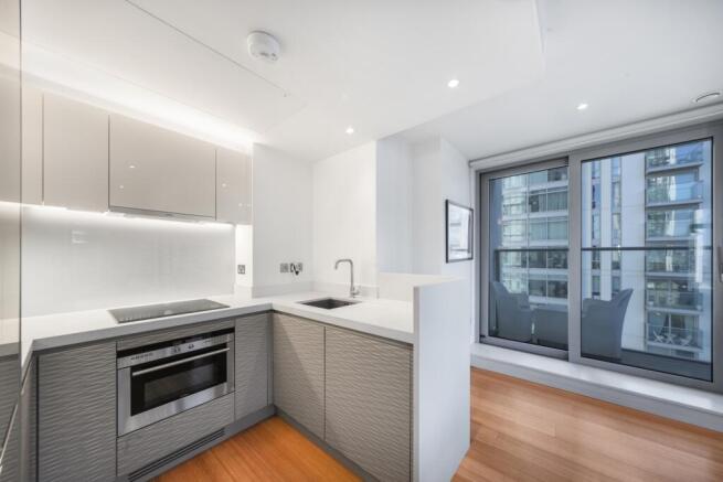 East Tower, Pan Peni