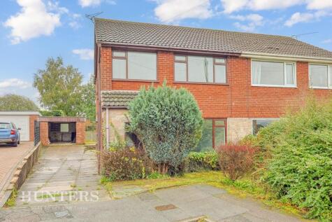 Bank Close, Hollingworth Lake, Littleborough, OL15 0DP