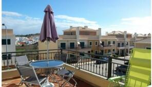 Photo of Beautifully presented with a spacious south facing terrace, Burgau