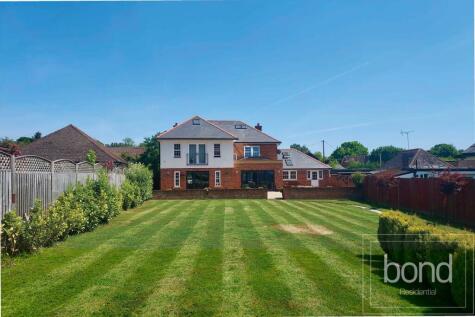 Southend Road, Howe Green, Chelmsford, CM2