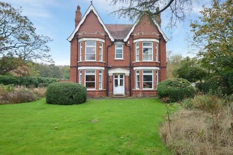 21 High Street, Walcott