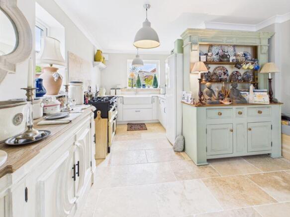Dining kitchen