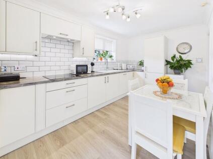 2 Oaklands, Woodhall Spa