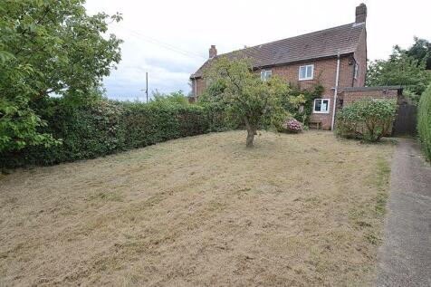 11 New Road, Martin Dales