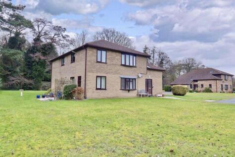 6 Kirkstead Court, Woodhall Spa