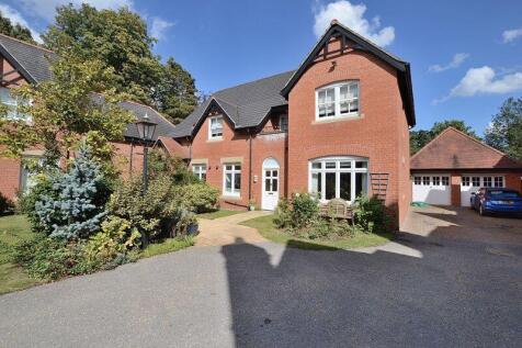 5 Fairmead Court, Stanhope Avenue, Woodhall Spa