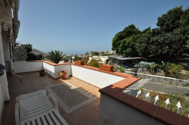 2 Bedroom Apartment For Sale In Los Cristianos Tenerife