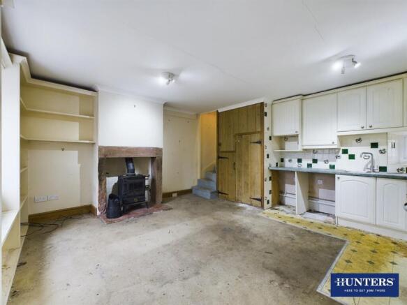 Living Room/Kitchen