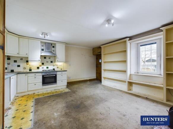 Living Room/Kitchen