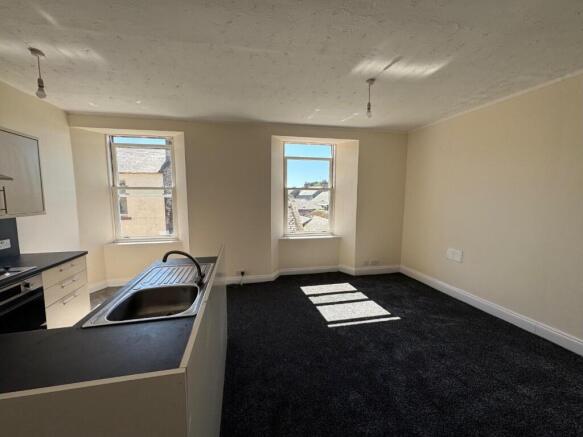 Kitchen / Living Room