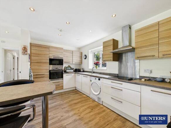 Kitchen/Day Room