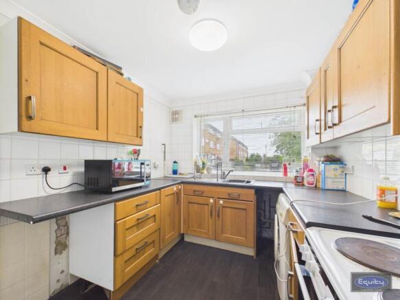 Kitchen (2)