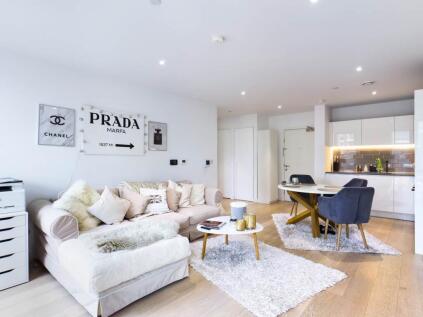 Schooner Road , London,