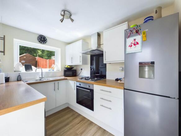 Kitchen (2)
